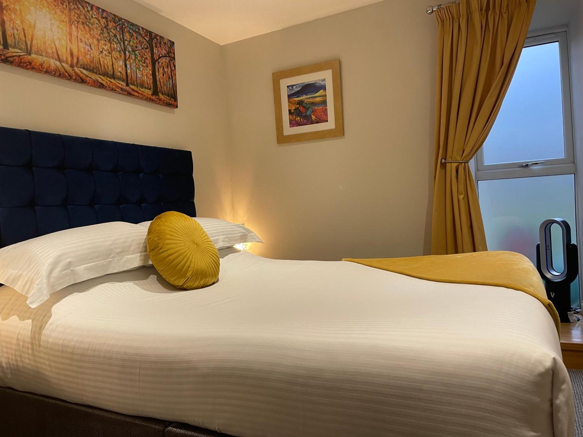 The Mews 2 Bedroom With Private Parking โอบาน ภายนอก รูปภาพ